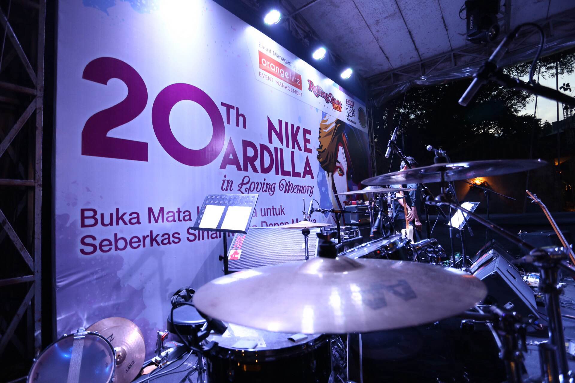 Sudah 20th Wafat, Lagu-lagu Nike Ardilla Masih Laris Dipasaran