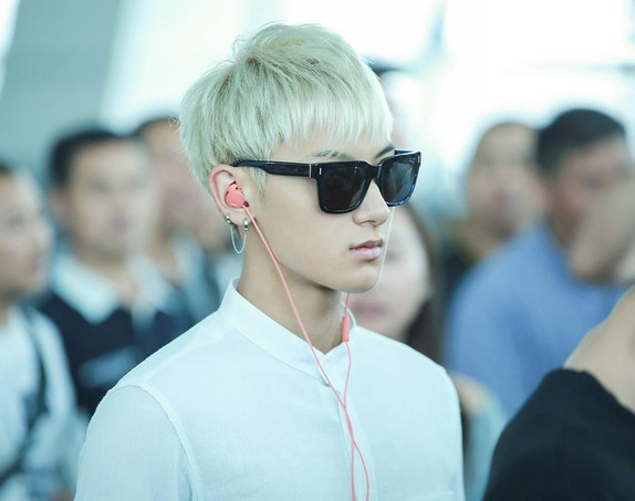 SM Entertainment: Tao Tidak Keluar dari EXO