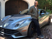 Aktor Fast and Furious 7 Kepincut Ferrari F12 Berlinetta