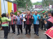 Buka Sidang Sinode GBKP, Menag Dapat Marga Barus