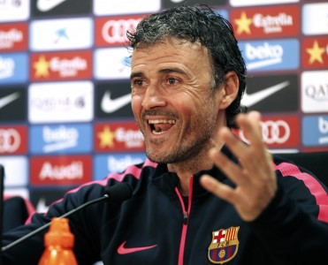 Barcelona Sambangi PSG, Adu Strategi Dua Pelatih Seperguruan