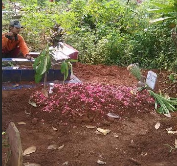 Makam Janda Bohay di Bukit Tengkorak Bikin Bulu Kuduk Merinding 