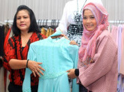 Iriana Jokowi Pamer Baju Prewedding Calon Mantu