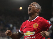 Young Siap Gantikan Peran Luke Shaw