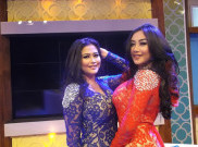 Duo Serigala Hanya Mau Difoto Hot oleh Majalah Asing