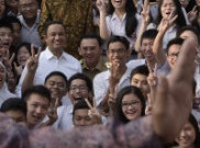 Peserta UN Selfie Bareng Jokowi