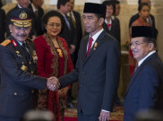 Jokowi Lantik Badrodin Haiti Jadi Kapolri