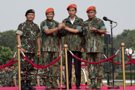 Jokowi Bukan Bandung Bondowoso 