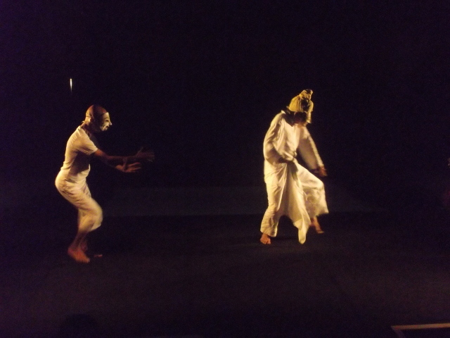 Miroto Hadirkan Pertunjukan Realis Teleholografis