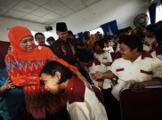 Mensos Khofifah: Pesta Bikini Sebabkan Siswa Malas Studi