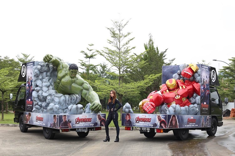 Gahar, Aksi Luna Bareng Hulk dan HulkBuster