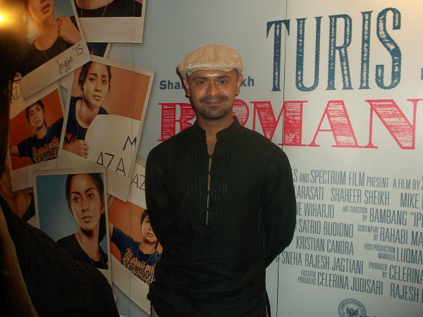 Perankan Film Turis Romantis, Mike Lucock Dianggap Orang India