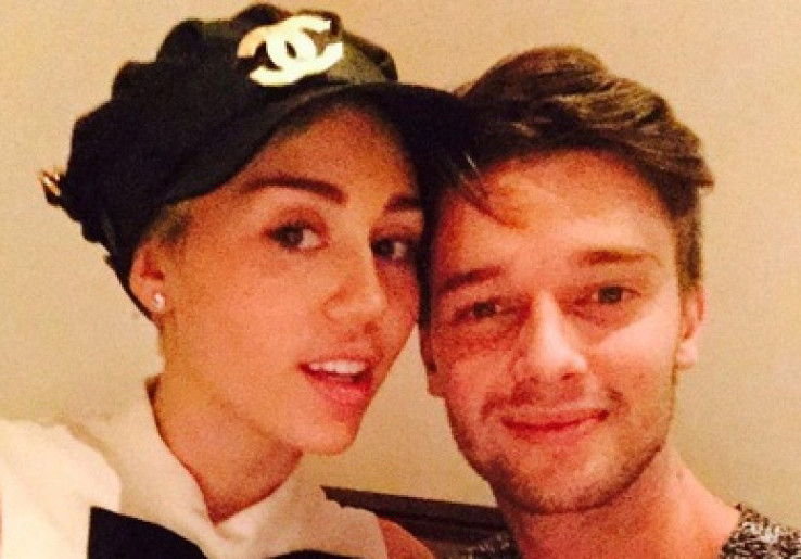 Hubungan Miley Cyrus dan Patrick Schwarzenegger Kandas?