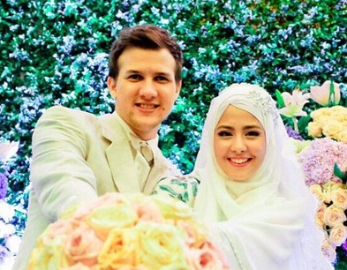 Dibilang Hamil 5 Bulan, Risty Tagor 'Ngamuk'