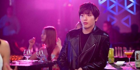 Jung Yong Hwa Jadi Bintang Korea Pertama yang Tampil di 'Diors Man'