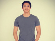 Mark Agas, Dokter Muda Super Ganteng