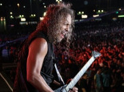 Gitaris Metallica Galau Kehilangan Handphone? Ada Apa?