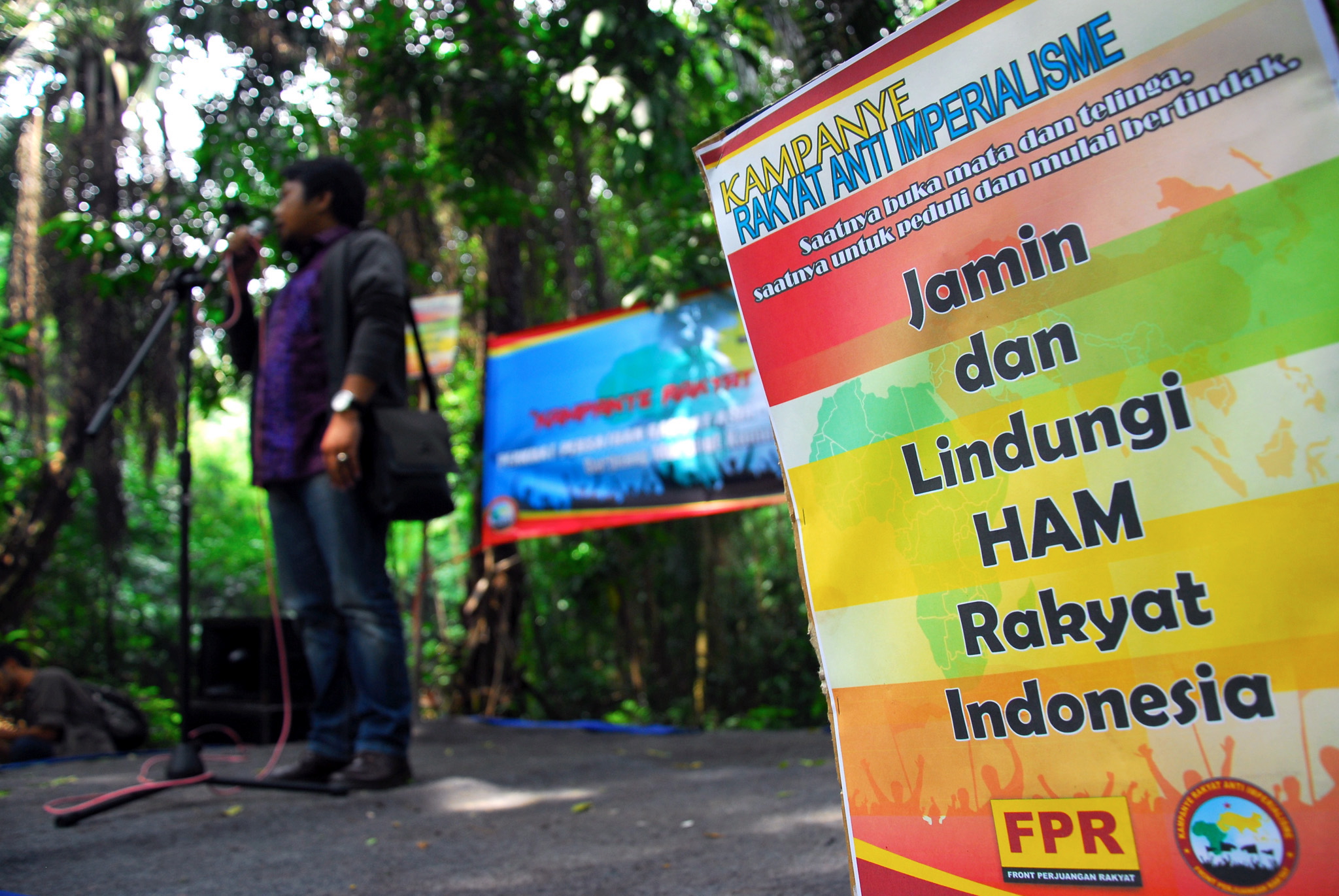 Rentetan Pelanggaran HAM di Indonesia Yang Terabaikan