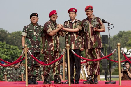 Tegas dan Berani, Jokowi Layak Disebut Sukarno Kecil