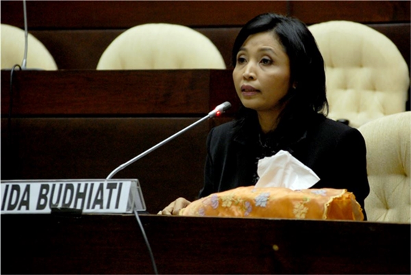 Kepengurusan Ganda, KPU Ikuti Putusan Pengadilan
