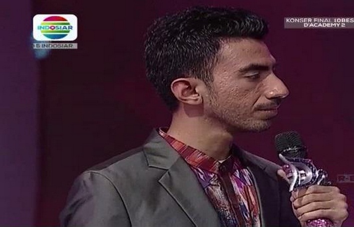 Reza Susul Irwan Melaju ke Babak 5 Besar Dangdut Academy 2