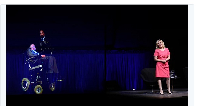 Stephen Hawking: Zayn Malik Masih di One Direction
