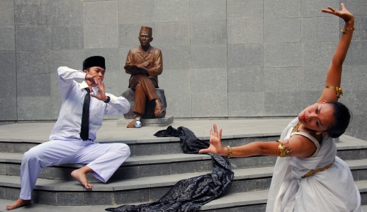 Peringatan Hari Tari di Berbagai Kota