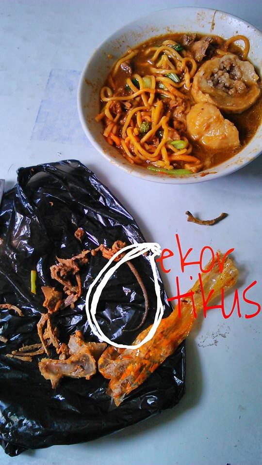 Bandung Heboh Gara-gara Mie Ayam Buntut Tikus