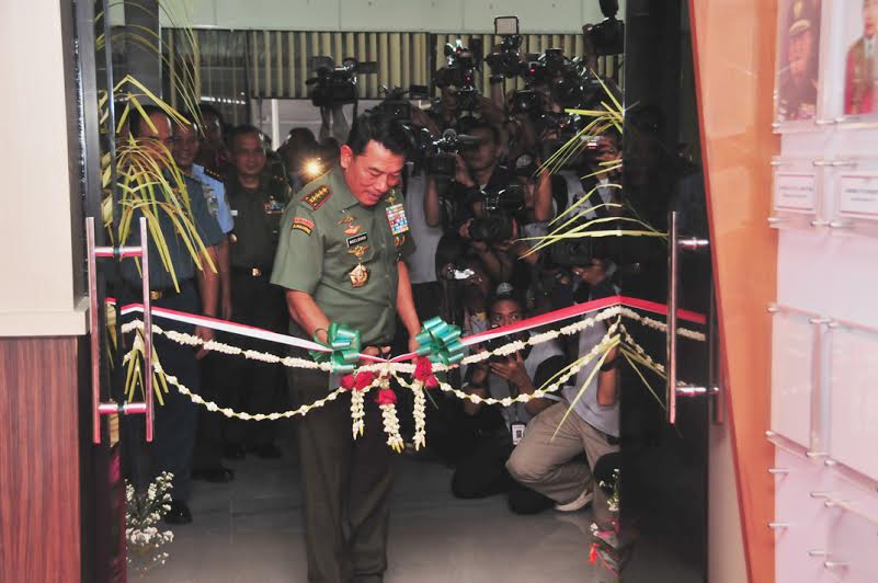 Isu Reshuffle, Moeldoko Masuk Luhut Terpental 