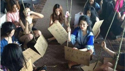 Model Hot di Tiongkok Jadi Pengemis