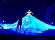 Fatin Tampil Memukau dengan Gaun Bersinar di SCTV Music Awards
