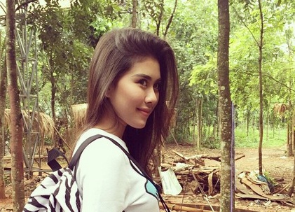 Syahnaz Rayakan 2 Juta Followers Instagram Lewat Video Unik