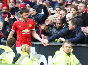 Cari Pelapis Michael Carrick, Ini Kriteria Louis van Gaal
