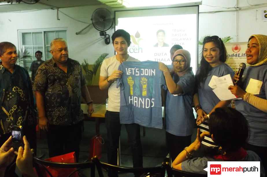 Teuku Rasya Kurangi Aktivitas Dunia Hiburan demi Pendidikan