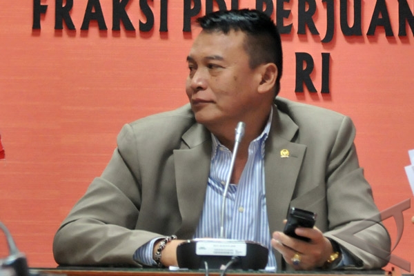 Komisi I DPR: Hercules Yang Jatuh di Medan Memang Sudah Uzur