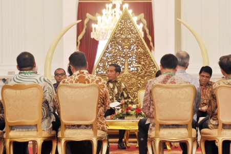 PDIP Isyaratkan Adanya Pengganti Seskab Andi Widjajanto