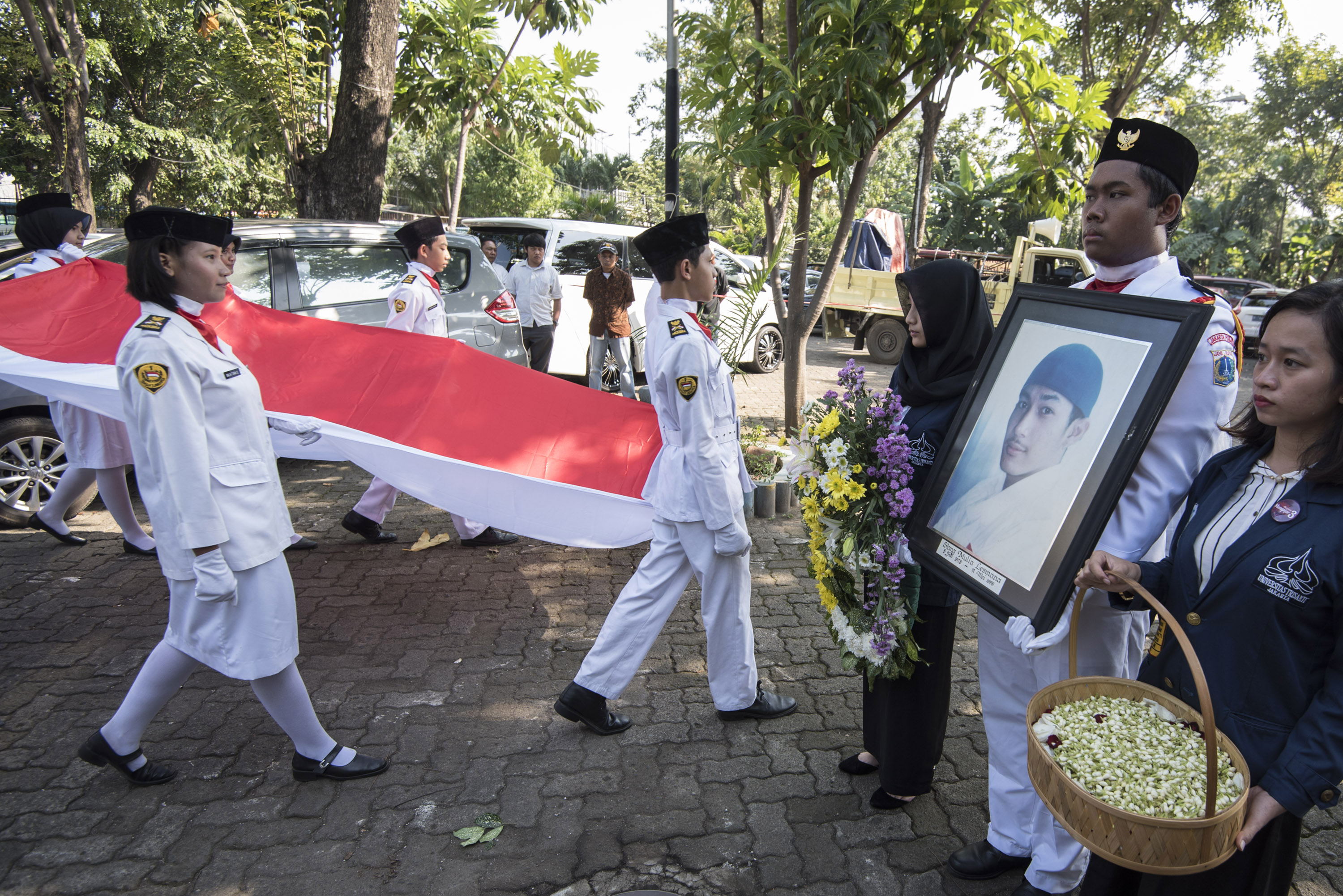 Sisi Lain Reformasi 1998, Banyak Ditemukan Kondom Di Gedung DPR RI