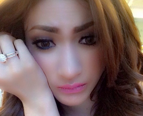 Meski Sedang Sakit, Amel Alvi Tetap Dibully Netizen
