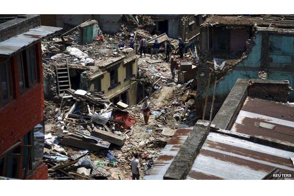 Kota Charikot Alami Dampak Serius Gempa Nepal