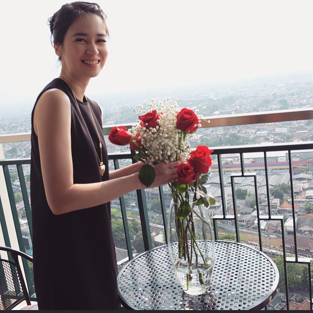 Lahirkan Anak Pertama, Laura Basuki Enggan Dibantu Suster