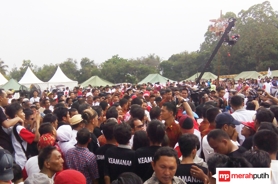 Insiden Pencopetan Warnai Peringatan 17 Tahun Lengsernya Pak Harto