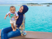 Aksi Menggemaskan Putra Shireen Sungkar