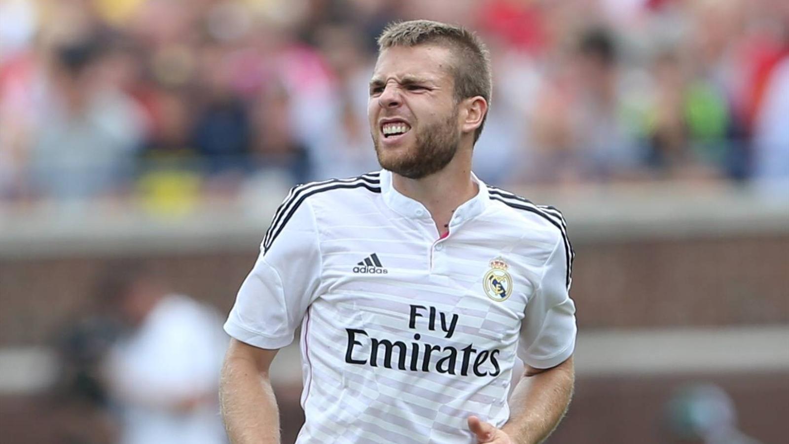 Liverpool Incar Gelandang Real Madrid