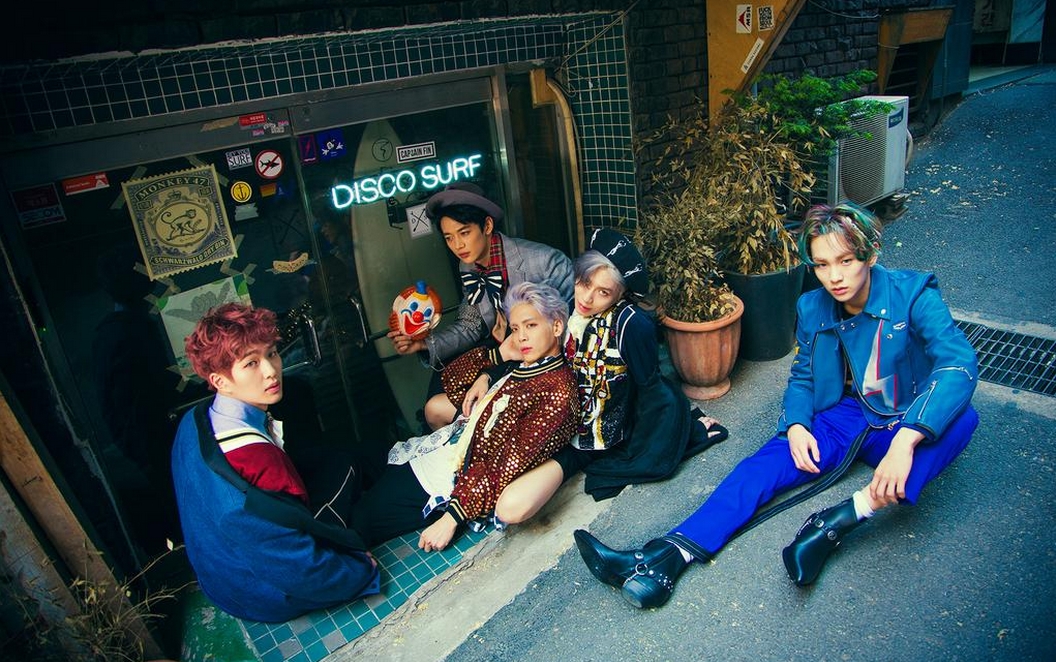 Album Baru SHINee Juara Chart Musik Asia