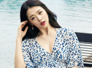 Sulli f(x) Tampil Menggoda di Bali