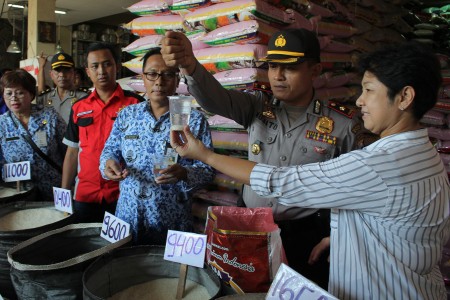 BPOM Tegaskan Beras Plastik Baru Ditemukan di Indonesia