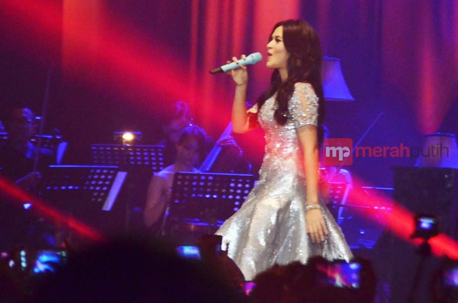 Ditonton Musisi Senior, Raisa Merasa Deg-Degan