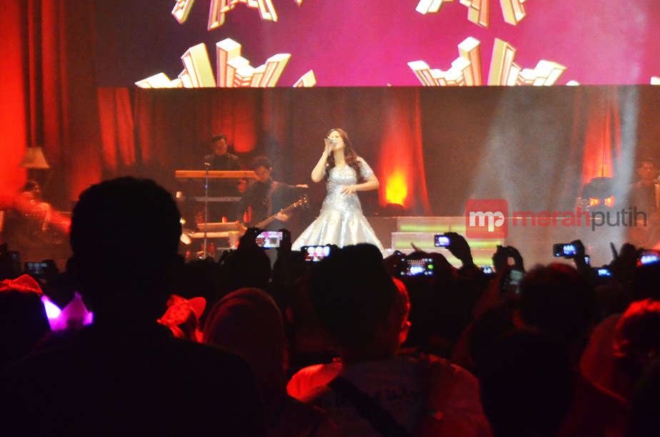 Sukses Gelar Konser Perdana, Raisa Merasa