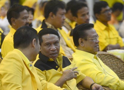  Agung Laksono Temui Jusuf Kalla Malam Ini Tak Bahas Islah