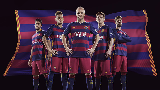 Barcelona Luncurkan Jersey Baru Musim 2015/16